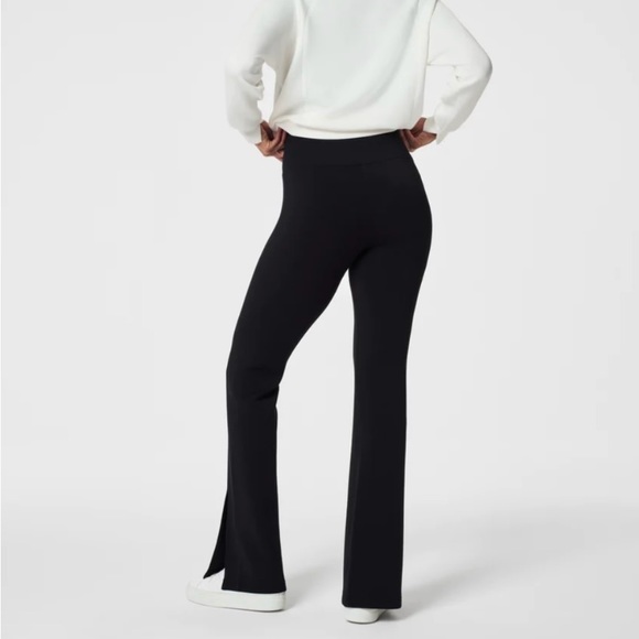 Ribbed Flare Leggings Pants With Front Vent Hem NWT - Picture 2 of 3